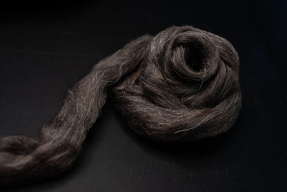 Icelandic Wool Top (1 lb)